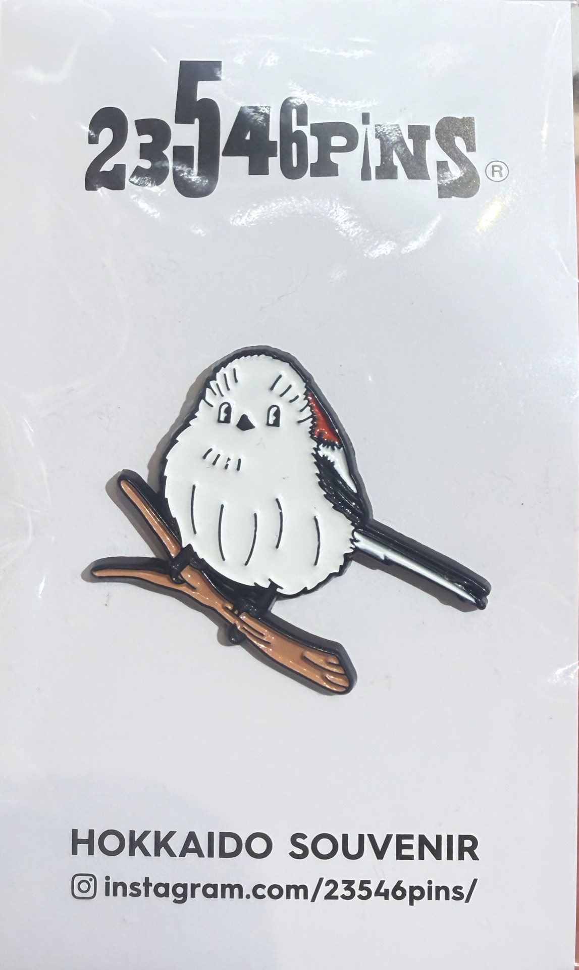 23546PINS シマエナガのピンバッジ
